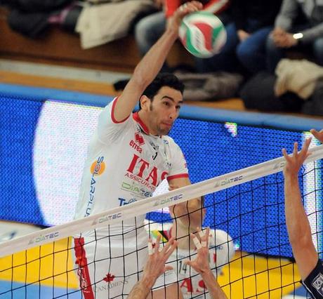 Volley: Macerata e Trento sempre in testa; tanti italiani in evidenza