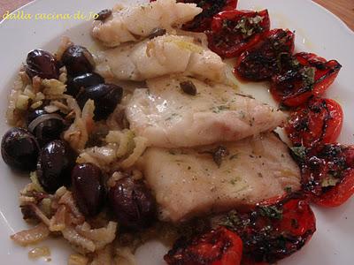 Merluzzo con sedano, olive e mini San Marzano