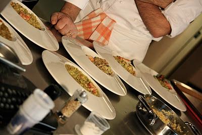 In aula pratica I.F.S.E.: Risotto con gamberi e caponata di verdure