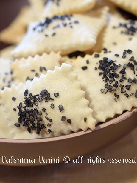 Crackers al sale nero delle Hawaii