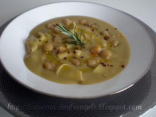 Zuppetta di ceci con maltagliati fatti in casa