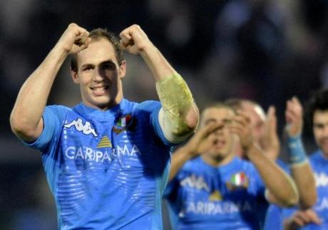 Il Twitter azzurro di Jacque Brunel per Parisse, ancora capitano