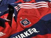 Calcio, Usa: nuove maglie Chicago Fire. Stop colori pompieri, bandiera della città