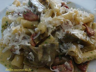 Ziti risottati con carciofi e salame Napoli