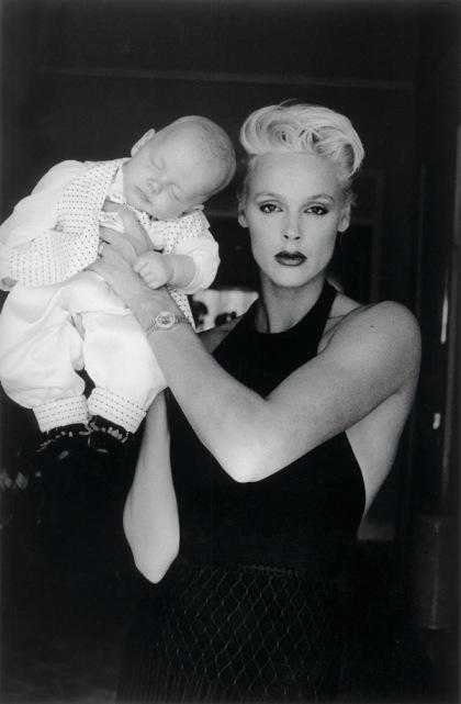Brigitte Nielsen and son Beverly Hills 1990 © Alice Springs