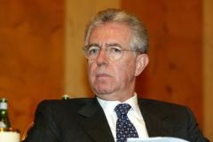 politica,italia,news,notizie,roma,milano,mario,monti,libia,liberalizzazioni,decreto,tassisti,avvocati,farmacia