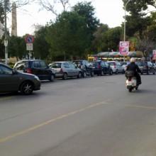 Palermo coda ai distributori- foto Luca Fabio Palmieri