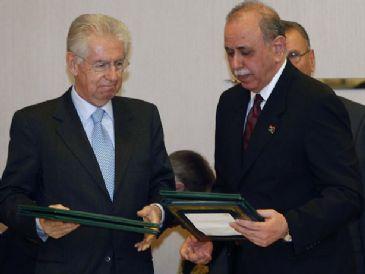 Firmato a Tripoli da Monti un nuovo trattato d'amicizia Italia-Libia