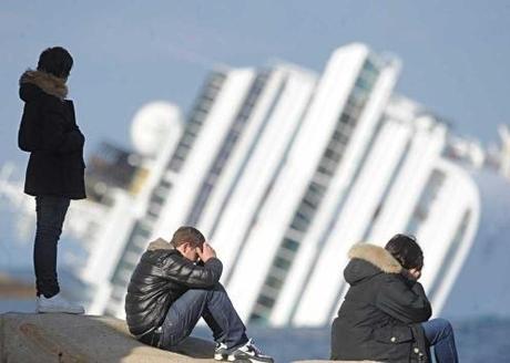 Costa Concordia: è già contaminazione ambientale