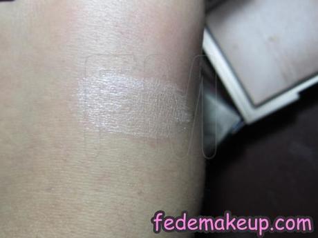 Review KIKO Silky Touch Powder 100 Almond Traslucent Collezione Chic Chalet