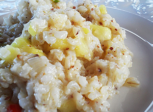 Riso integrale con ananas e mandorle tostate - di vègo foodworld