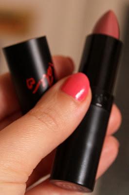 Tag: I ♥ lipsticks!