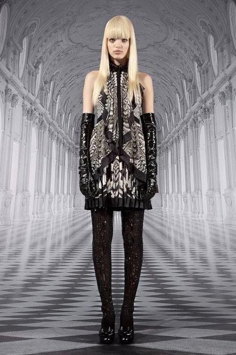 Roberto Cavalli Pre-Collezione Autunno/Inverno 2012-2013 