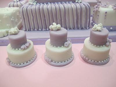 Mini Wedding Cake