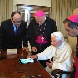 Ritrovare il tempo del silenzio per dare valore alla parola: il Messaggio di Benedetto XVI per la Giornata delle comunicazioni sociali