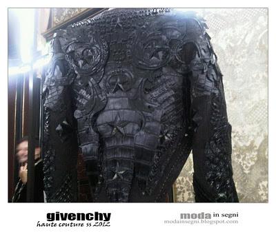 Givenchy Haute Couture Spring Summer 2012... nel guardaroba di Moda in Segni