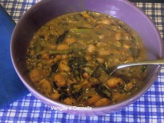 Zuppa di fagioli e cavolo nero