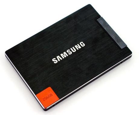 Problemi Samsung SSD serie 830 : Aggiornamento firmware