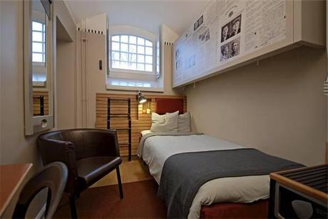 stanza hotel carcere