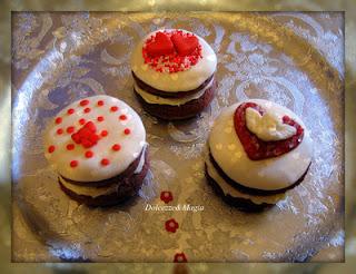 Red Velvet Whoopie Pies