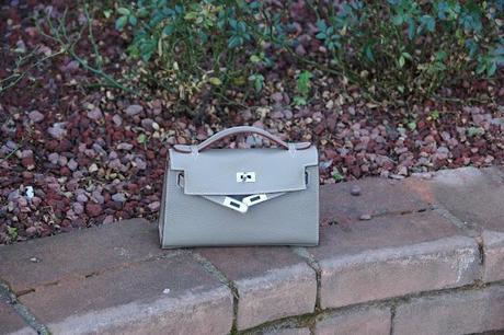 Mini Kelly... J'Adore