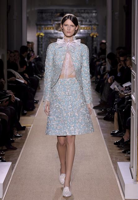 VALENTINO / HAUTE COUTURE / SS2012 / PURE BEAUTY + 700