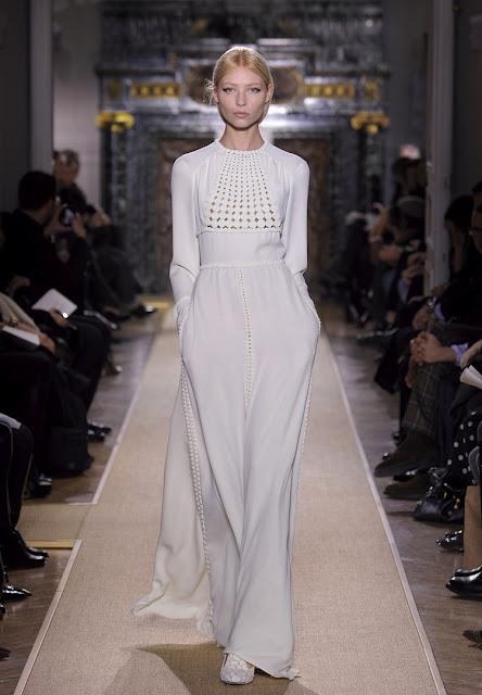 VALENTINO / HAUTE COUTURE / SS2012 / PURE BEAUTY + 700