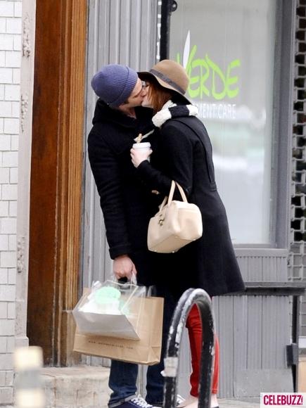 Baci reali per Emma Stone e Andrew Garfield