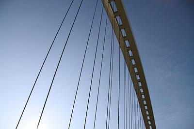 la terra ha tremato sotto i ponti di Calatrava