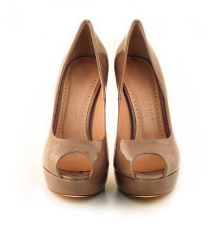 Oh! Delirium *_* Marc Ellis Nude Peeptoe Pumps