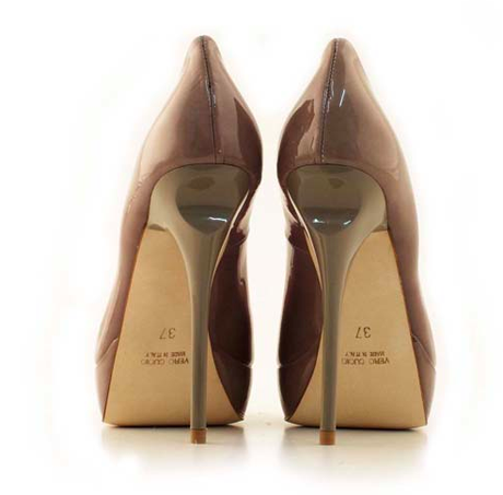 Oh! Delirium *_* Marc Ellis Nude Peeptoe Pumps