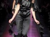 sfilata haute couture Jean Paul Gaultier ispirata Winehouse stata cattivo gusto? Gaultier’s Winehouse-inspired show taste?