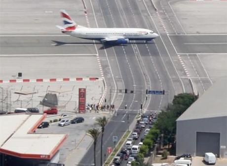 Gli aeroporti più strani del mondo