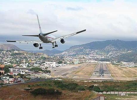 Gli aeroporti più strani del mondo