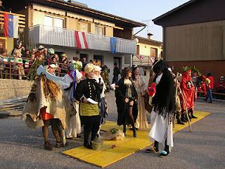 PUST/CARNEVALE  : Terska ,Tipanska e Resianska dolina-valle