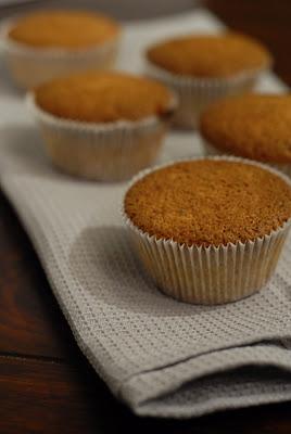 ✿ Muffin al limone e semi di papavero ✿