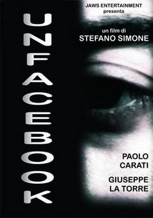 L'isteria di massa grazie all'uso dei moderni social networks in Unfacebook di Stefano Simone