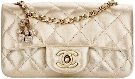 chanel-las-vegas-bag-01