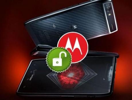 RAZR developer edition 492x373 Arriva il nuovo Motorola RAZR Developer Edition con bootloader sbloccato ( ... e qualche compromesso).