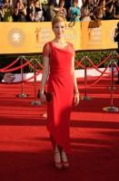 michelle williams - valentino (scarpe roger vivier, clutch lanvin e gioielli fred leighton)