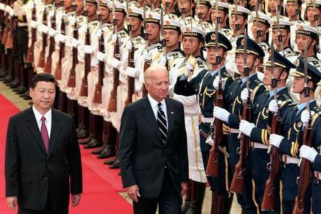 Joe Biden in Cina: come si fa a parlare male del proprio banchiere?