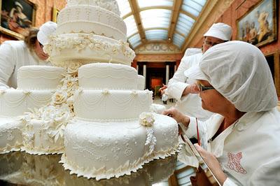 WILLIAM E KATE'S WEDDING CAKE