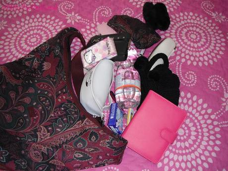 Tag: What's in my bag, anche su blogger!