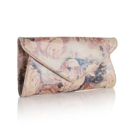 Clutch a busta - € 34.90