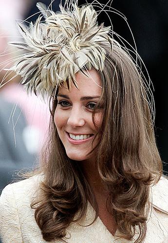 Kate Middleton e i suoi mille copricapi!