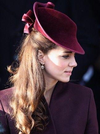 Kate Middleton e i suoi mille copricapi!