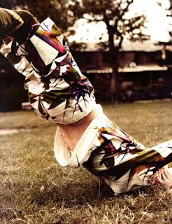 Jesse Shannon in Givency su Wonderland Magazine