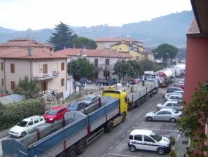 A Spoleto TIR in rivolta. Il movimento dei forconi dilaga in tutta Italia