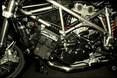 South garage super cafè