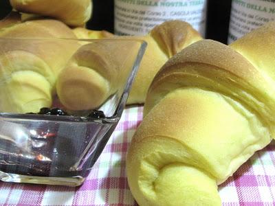 ALICE GINEVRA E LA NEVE - DA PROTTI A CATTOLICA - BRIOCHES DOLCI (ma non troppo) - CROISSANTS